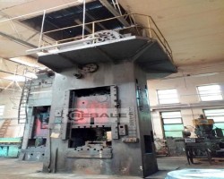 Maschine: ZAMECH PKRR 400A Kurbelpressen